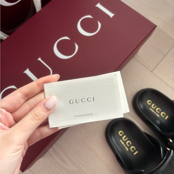 Gucci Black Leather Double-Strap Slide Sandals with Crystal GG Accents - Picture 5 of 7